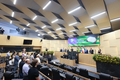 SESSÃO SOLENE TÍTULO DE CIDADANIA AO SR MARCO ANTÔNIO DE MELO LEÃO - FOTO REGIS FALCÃO ASCOM ALEPI (6).jpg