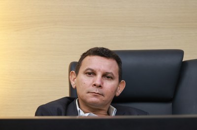  SESSÃO SOLENE PELO DIA MUNDIAL DE CONSCIENTIZAÇÃO SOBRE O AUTISMO - FOTO REGIS FALCÃO ASCOM ALEPI (18).jpg