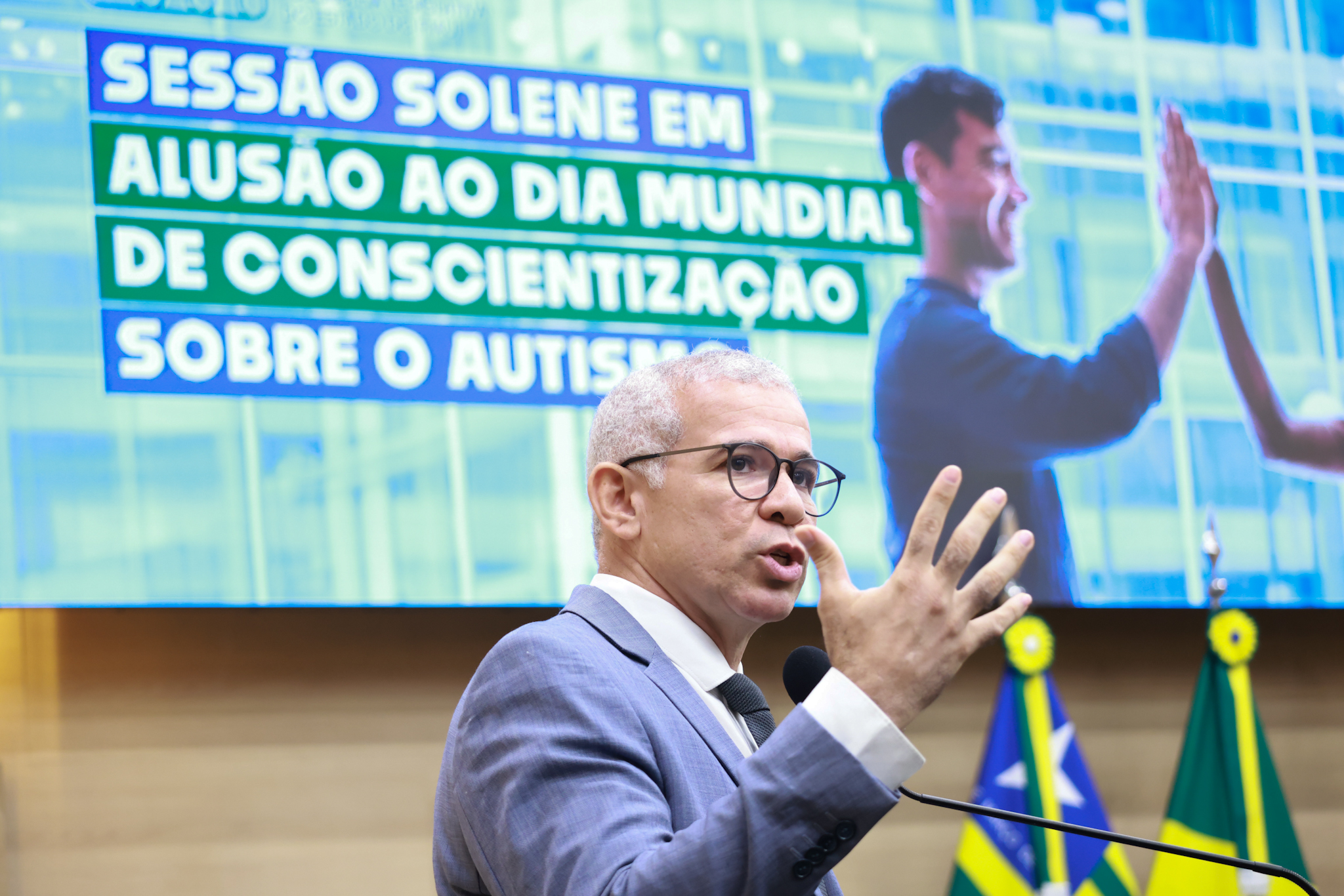  SESSÃO SOLENE PELO DIA MUNDIAL DE CONSCIENTIZAÇÃO SOBRE O AUTISMO - FOTO REGIS FALCÃO ASCOM ALEPI (31).jpg