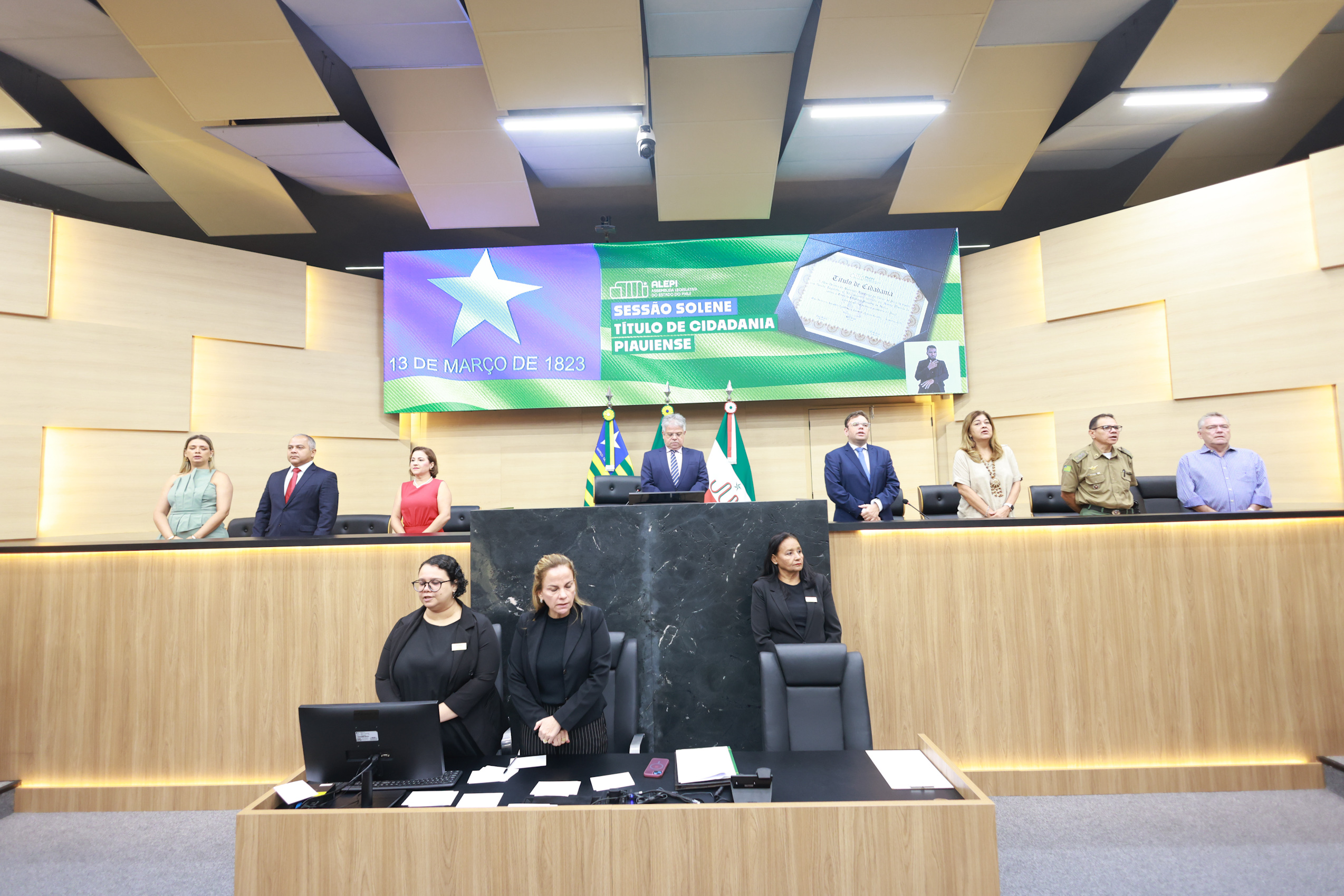 SESSÃO SOLENE TÍTULO DE CIDADANIA À SRA KELLY LIMA FONSECA GONÇALVES  - FOTOS REGIS FALCÃO ASCOM ALEPI (13).jpg