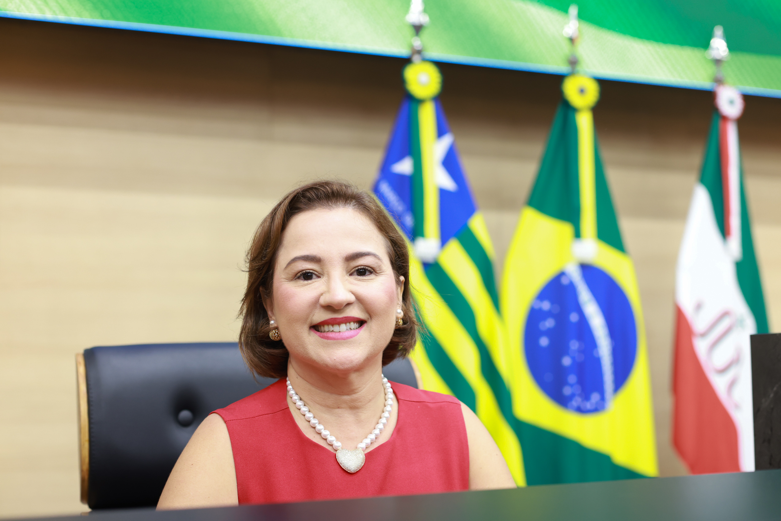 SESSÃO SOLENE TÍTULO DE CIDADANIA À SRA KELLY LIMA FONSECA GONÇALVES  - FOTOS REGIS FALCÃO ASCOM ALEPI (19).jpg