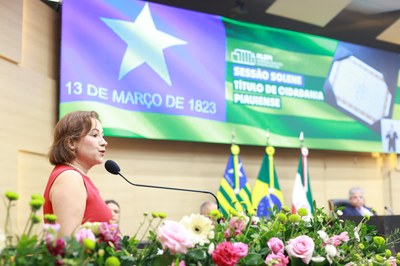 SESSÃO SOLENE TÍTULO DE CIDADANIA À SRA KELLY LIMA FONSECA GONÇALVES  - FOTOS REGIS FALCÃO ASCOM ALEPI (3).jpg