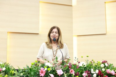 SESSÃO SOLENE TÍTULO DE CIDADANIA À SRA KELLY LIMA FONSECA GONÇALVES  - FOTOS REGIS FALCÃO ASCOM ALEPI (4).jpg