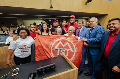 TITULO DE CIDADANIA A SRA INES MAGALHÃES (1).jpg