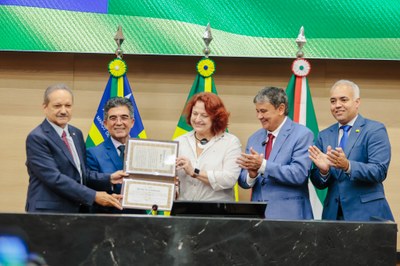 TITULO DE CIDADANIA A SRA INES MAGALHÃES (26).jpg