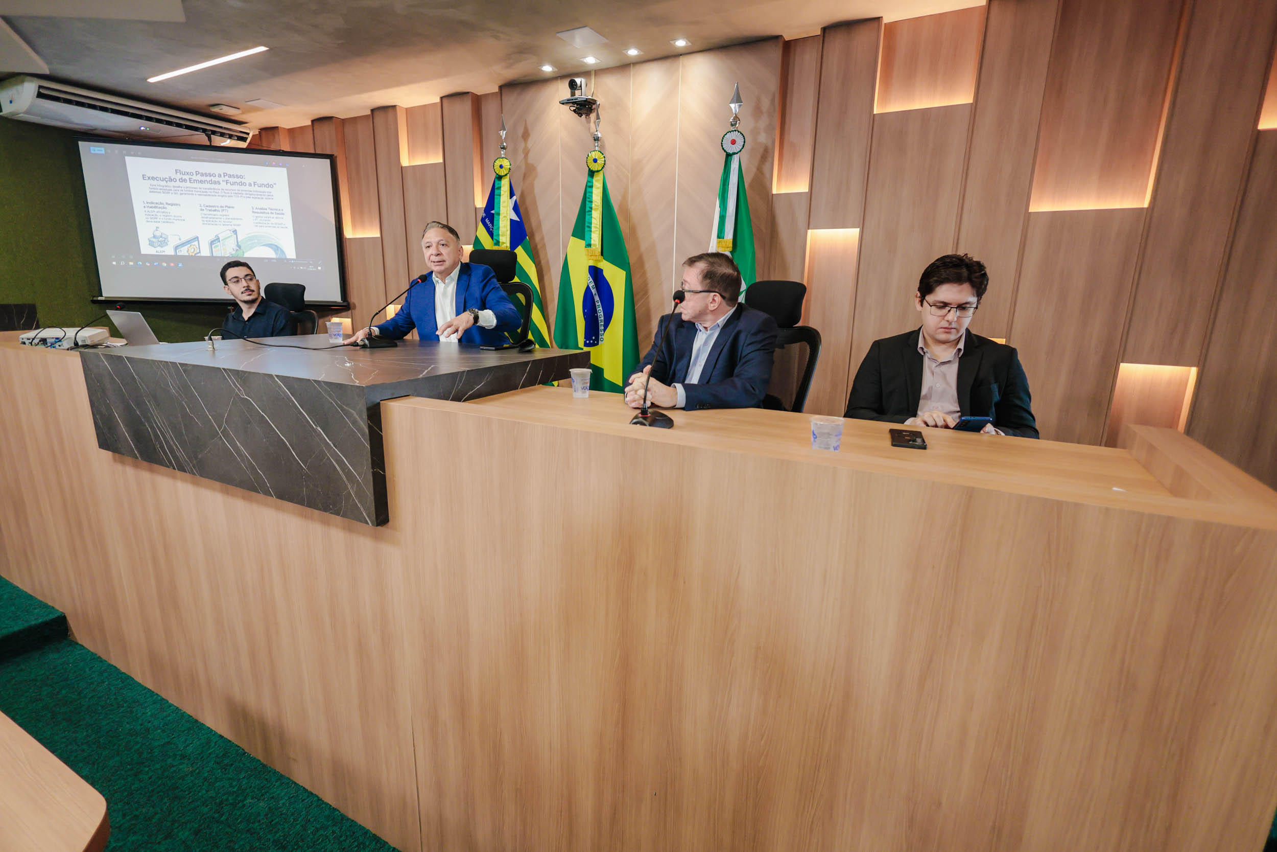 REUNIÃO DE ALINHAMENTO DAS EMENDAS PARLAMENTARES FOTOS THIAGO AMARAL ALEPI (4).jpg