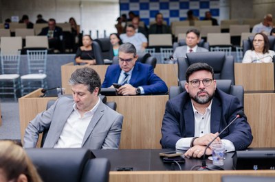 SESSÃO SOLENE EM HOMENAGEM AO JORNAL O DIA (22).jpg