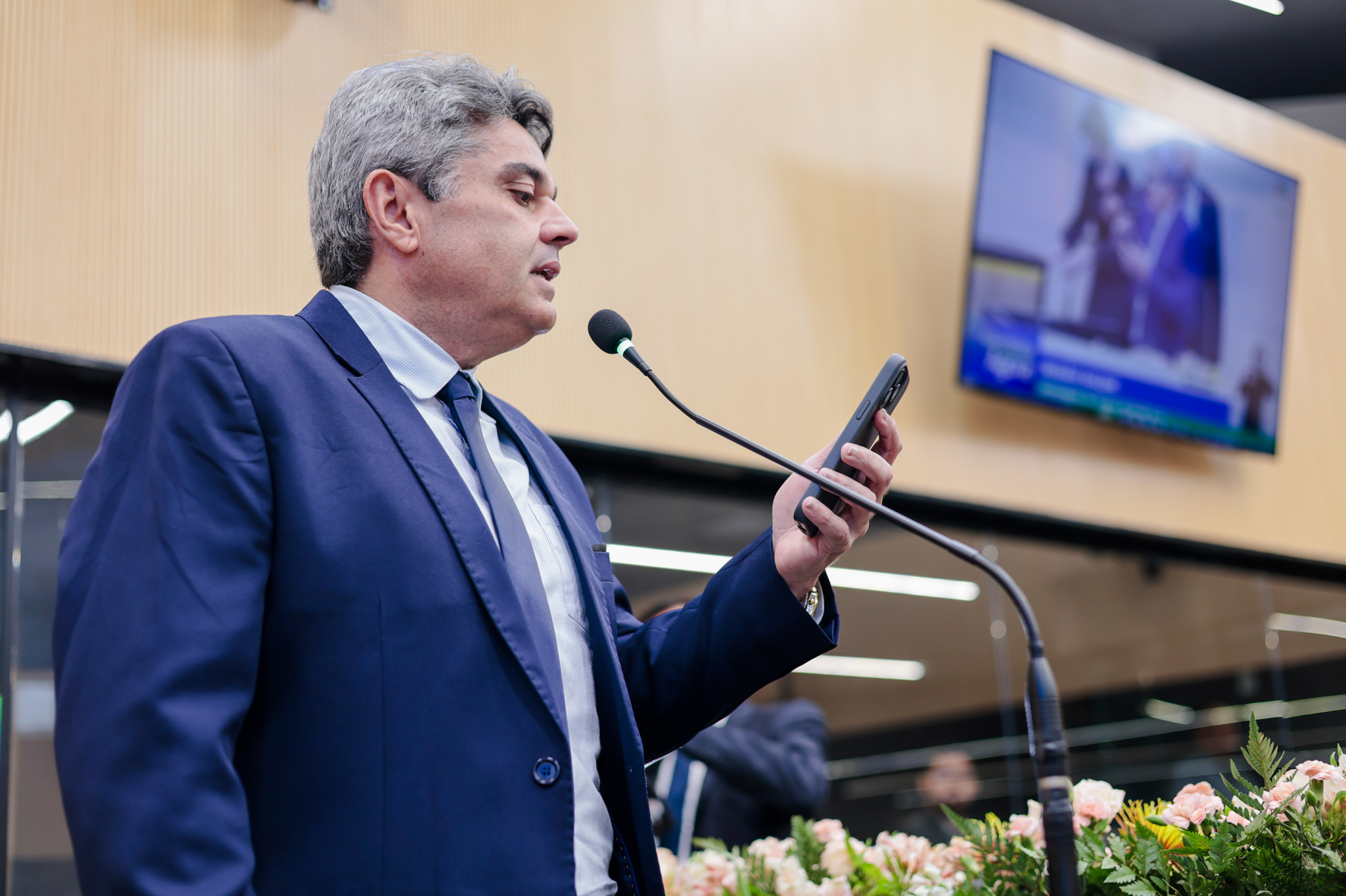 SESSÃO SOLENE EM HOMENAGEM AO JORNAL O DIA (26).jpg