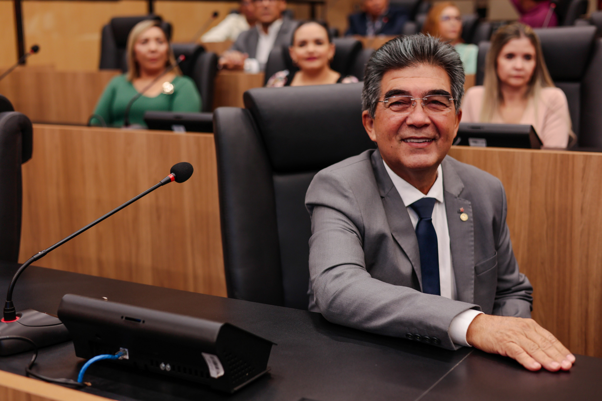 SESSÃO SOLENE EM HOMENAGEM AO JORNAL O DIA (4).jpg