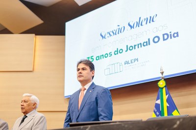 SESSÃO SOLENE EM HOMENAGEM AO JORNAL O DIA (8).jpg