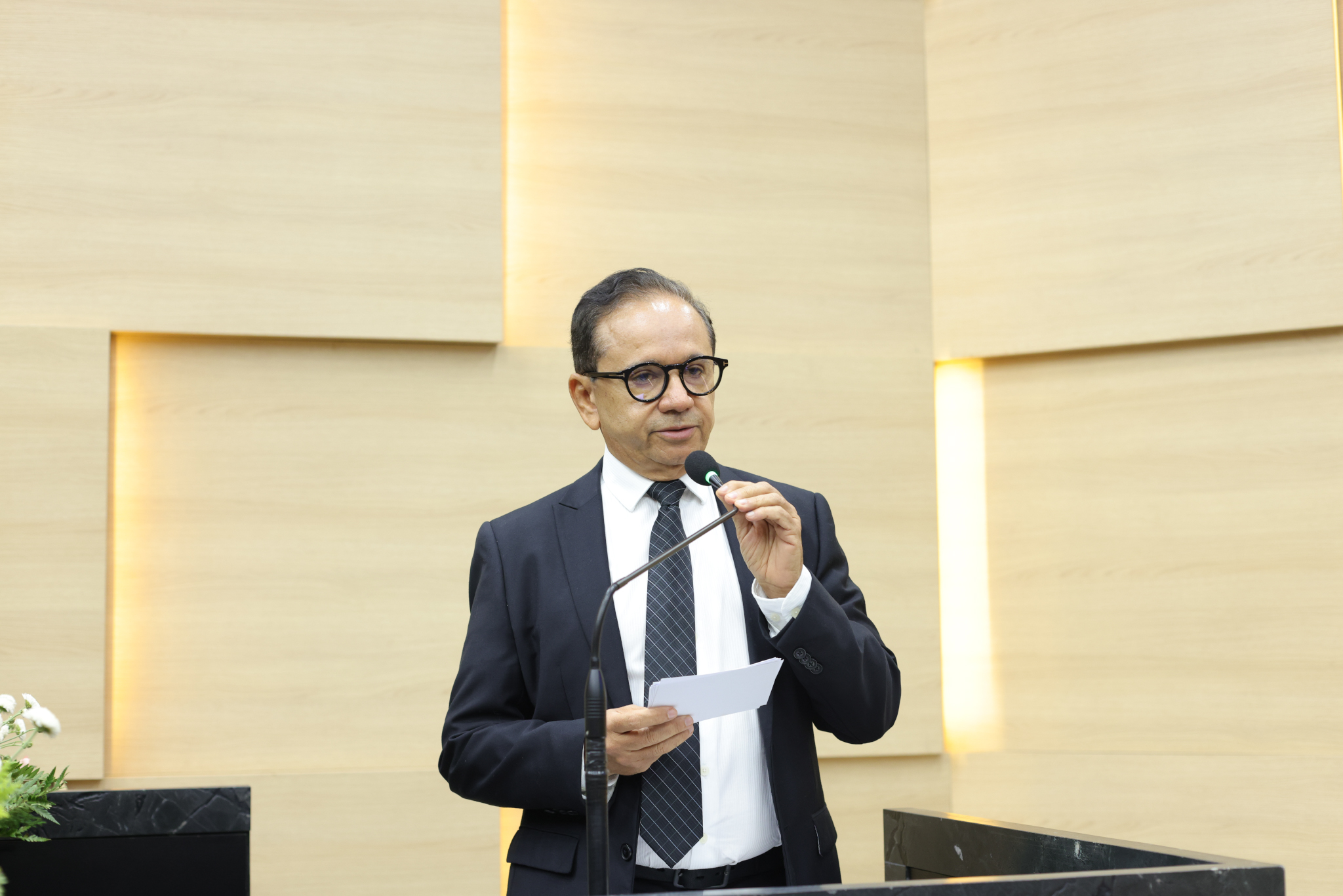 SESSÃO SOLENE TITULO DE CIDADANIA AOS SENHORES JORGE LUIZ HOLANDA GUSMÃO E MARIO JORGE ROQUE DO VALE VIEIRA CARVALHO - FOTOS REGIS FALCAO ASCOM ALEPI (10).jpg