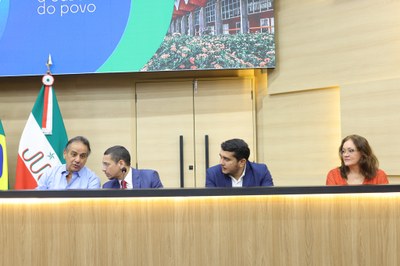 SESSÃO SOLENE TITULO DE CIDADANIA AOS SENHORES JORGE LUIZ HOLANDA GUSMÃO E MARIO JORGE ROQUE DO VALE VIEIRA CARVALHO - FOTOS REGIS FALCAO ASCOM ALEPI (15).jpg