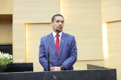 SESSÃO SOLENE TITULO DE CIDADANIA AOS SENHORES JORGE LUIZ HOLANDA GUSMÃO E MARIO JORGE ROQUE DO VALE VIEIRA CARVALHO - FOTOS REGIS FALCAO ASCOM ALEPI (2).jpg