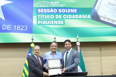 SESSÃO SOLENE TITULO DE CIDADANIA AOS SENHORES JORGE LUIZ HOLANDA GUSMÃO E MARIO JORGE ROQUE DO VALE VIEIRA CARVALHO - FOTOS REGIS FALCAO ASCOM ALEPI (5).jpg