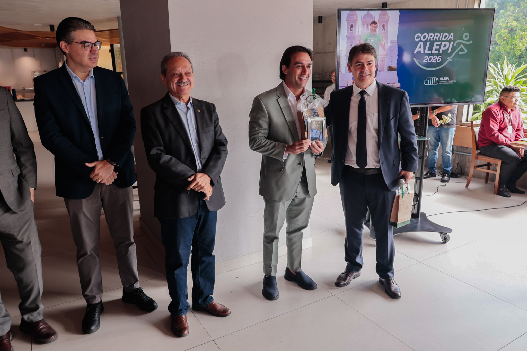 LANÇAMENTO DA CORRIDA DA ALEPI (8).jpg