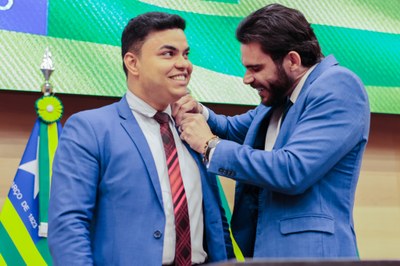 TÍTULO DE CIDADANIA AO PASTOR DIRCEU NETO (11).jpg