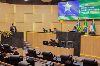 TÍTULO DE CIDADANIA AO PASTOR DIRCEU NETO (14).jpg