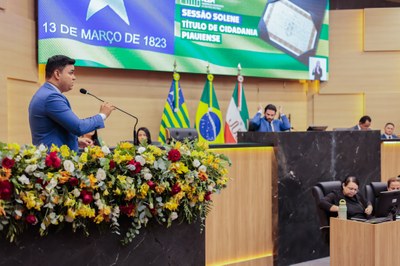 TÍTULO DE CIDADANIA AO PASTOR DIRCEU NETO (18).jpg