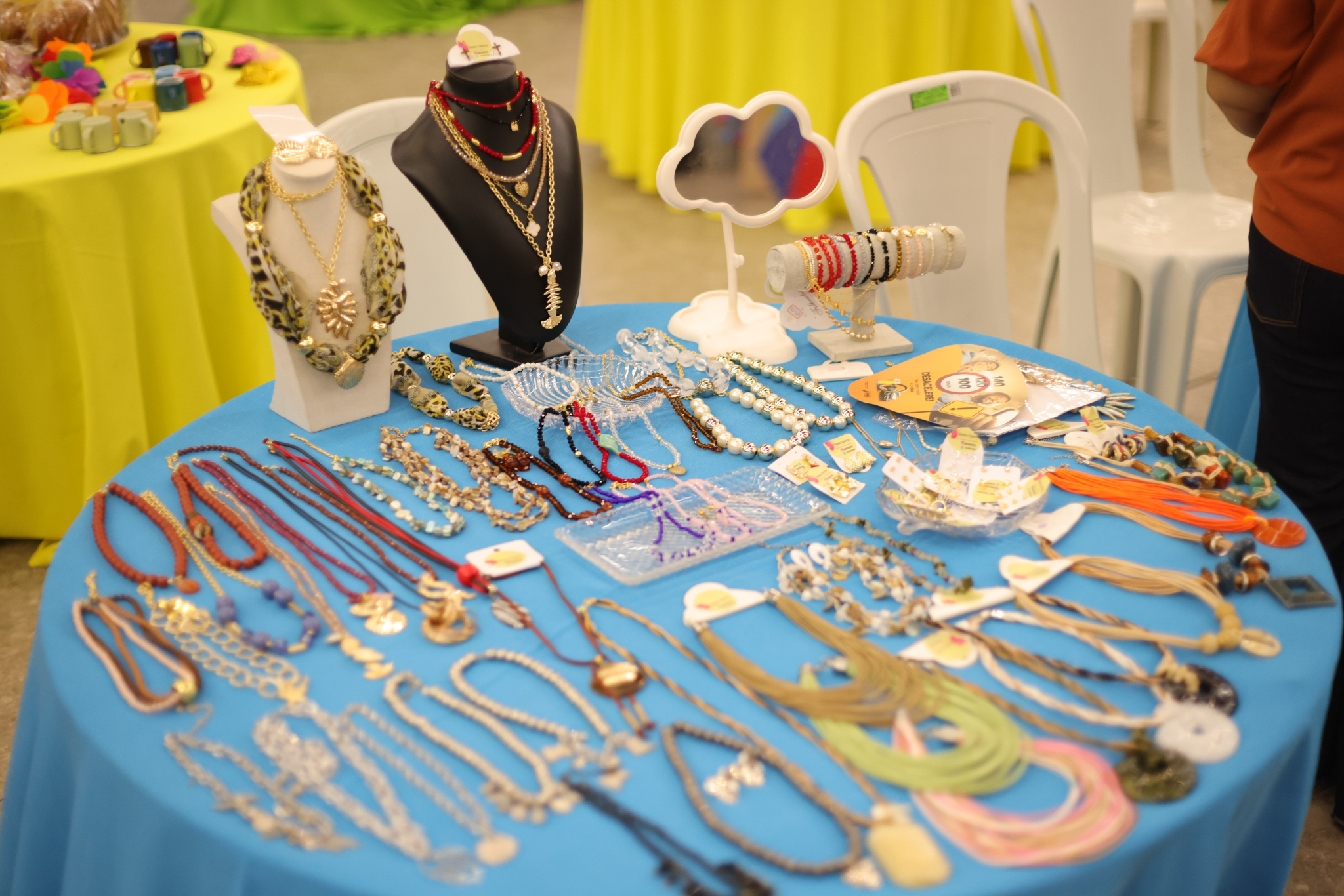 FEIRA DAS SERVIDORAS E DA AGRICULTURA FAMILIAR - FOTOS REGIS FALCAO ASCOM ALEPI (10).jpg