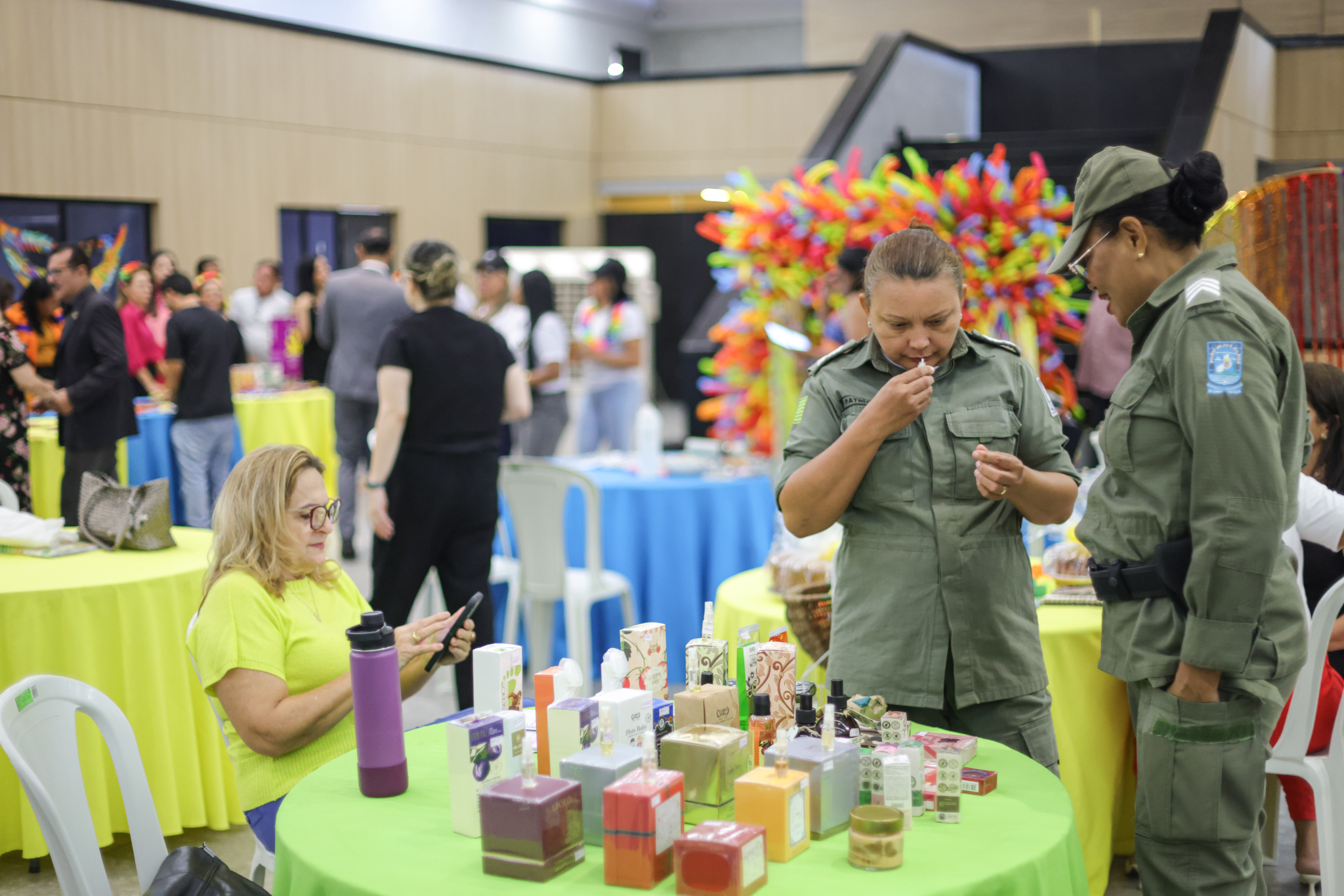 FEIRA DAS SERVIDORAS E DA AGRICULTURA FAMILIAR - FOTOS REGIS FALCAO ASCOM ALEPI (8).jpg