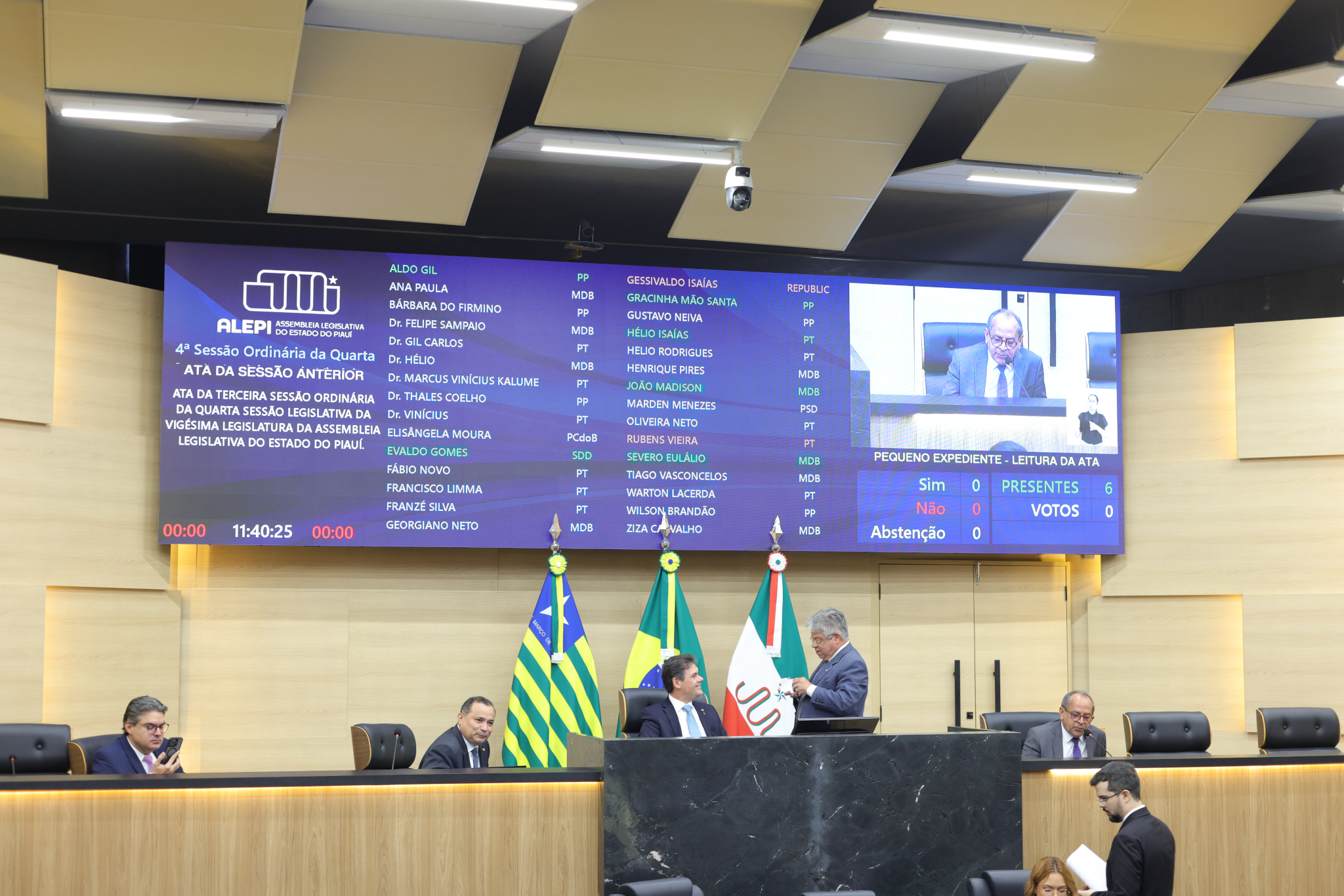 SESSÃO PLENÁRIA - FOTOS REGIS FALCAO ASCOM ALEPI (13).jpg