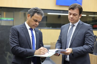 SESSÃO PLENÁRIA - FOTOS REGIS FALCAO ASCOM ALEPI.jpg