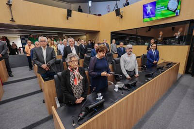 TÍTULO DE CIDADANIA AO EMPRESÁRIO CARLOS PRADO (3).jpg