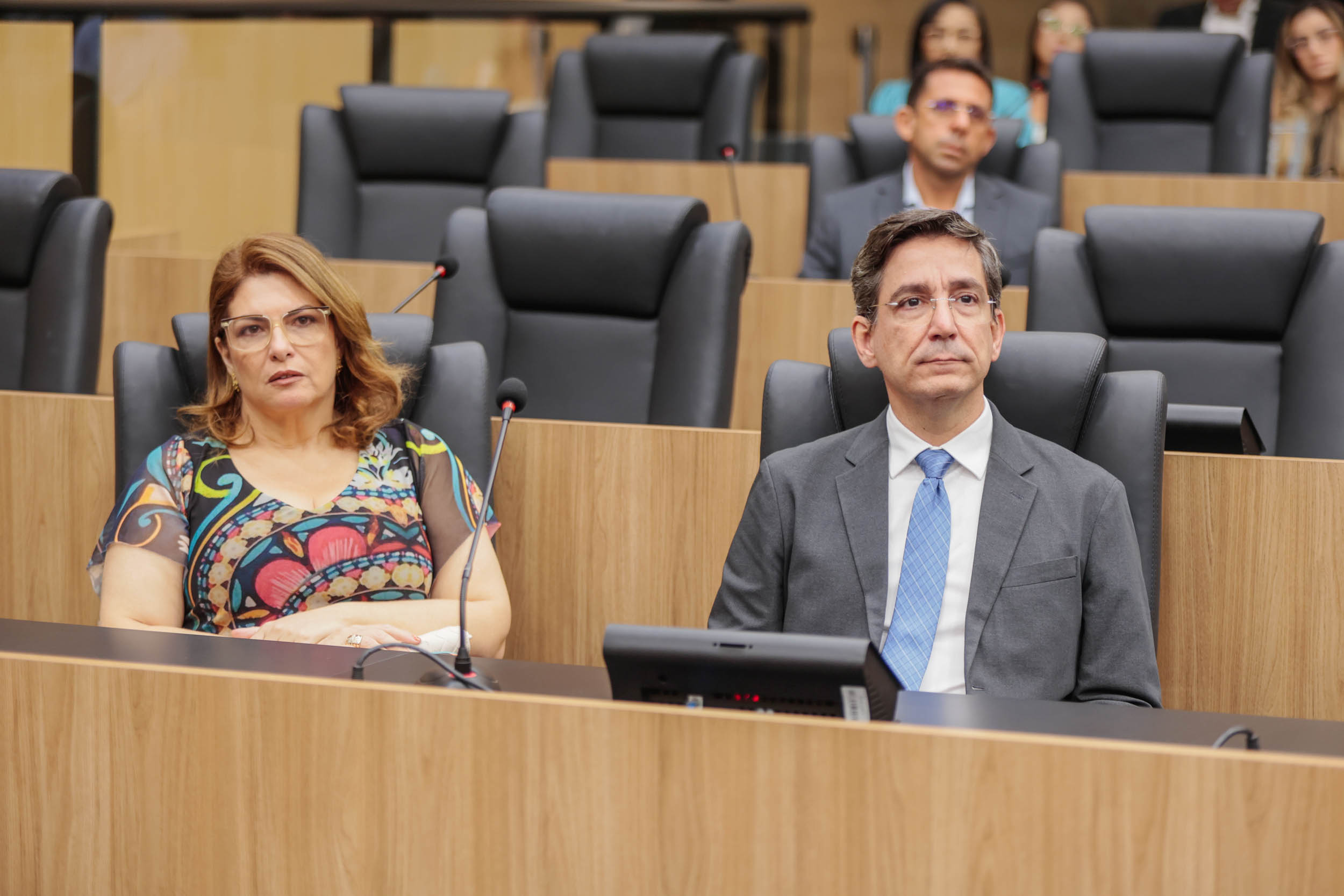 TÍTULO DE CIDADANIA AO EMPRESÁRIO CARLOS PRADO (8).jpg