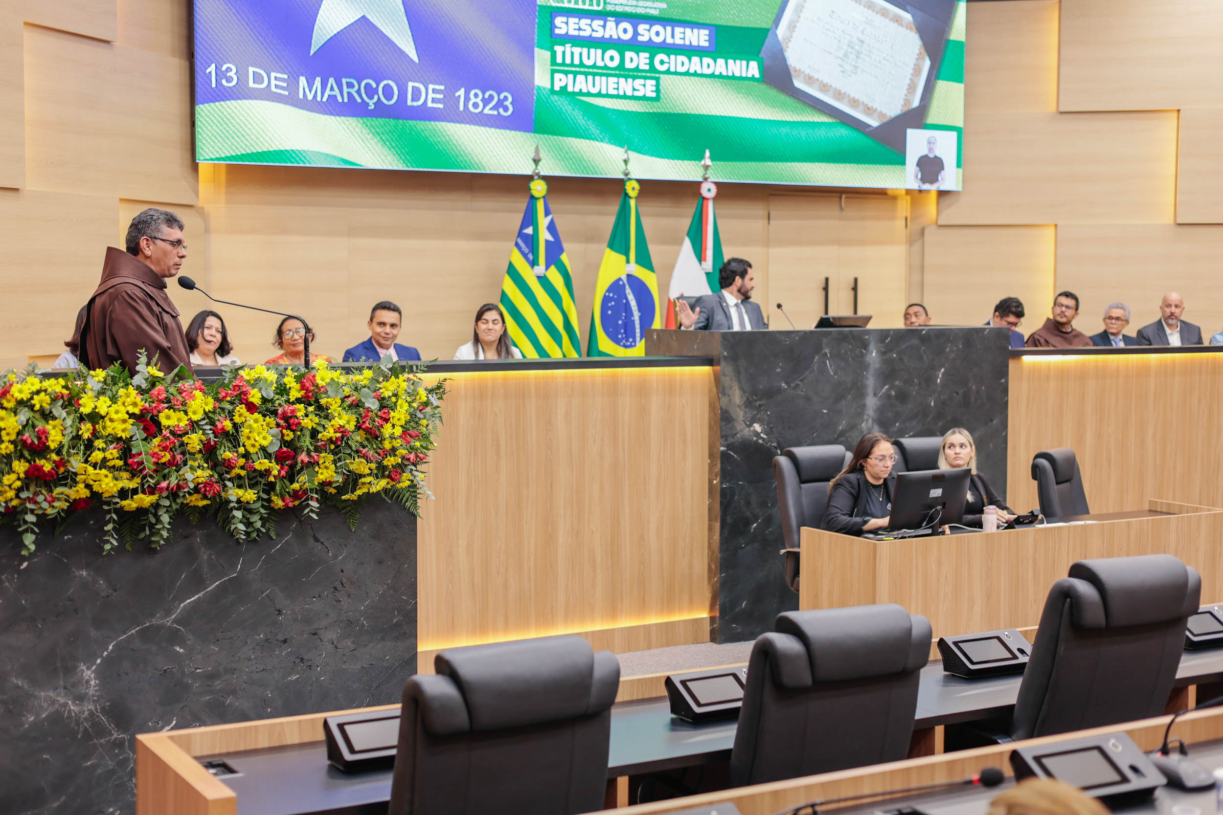TITULO DE CIDADANIA PIAUÍENSE AO FREI CLÁUDIO DA SILVA SANTOS (20).jpg