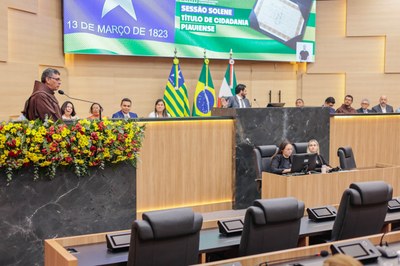 TITULO DE CIDADANIA PIAUÍENSE AO FREI CLÁUDIO DA SILVA SANTOS (20).jpg