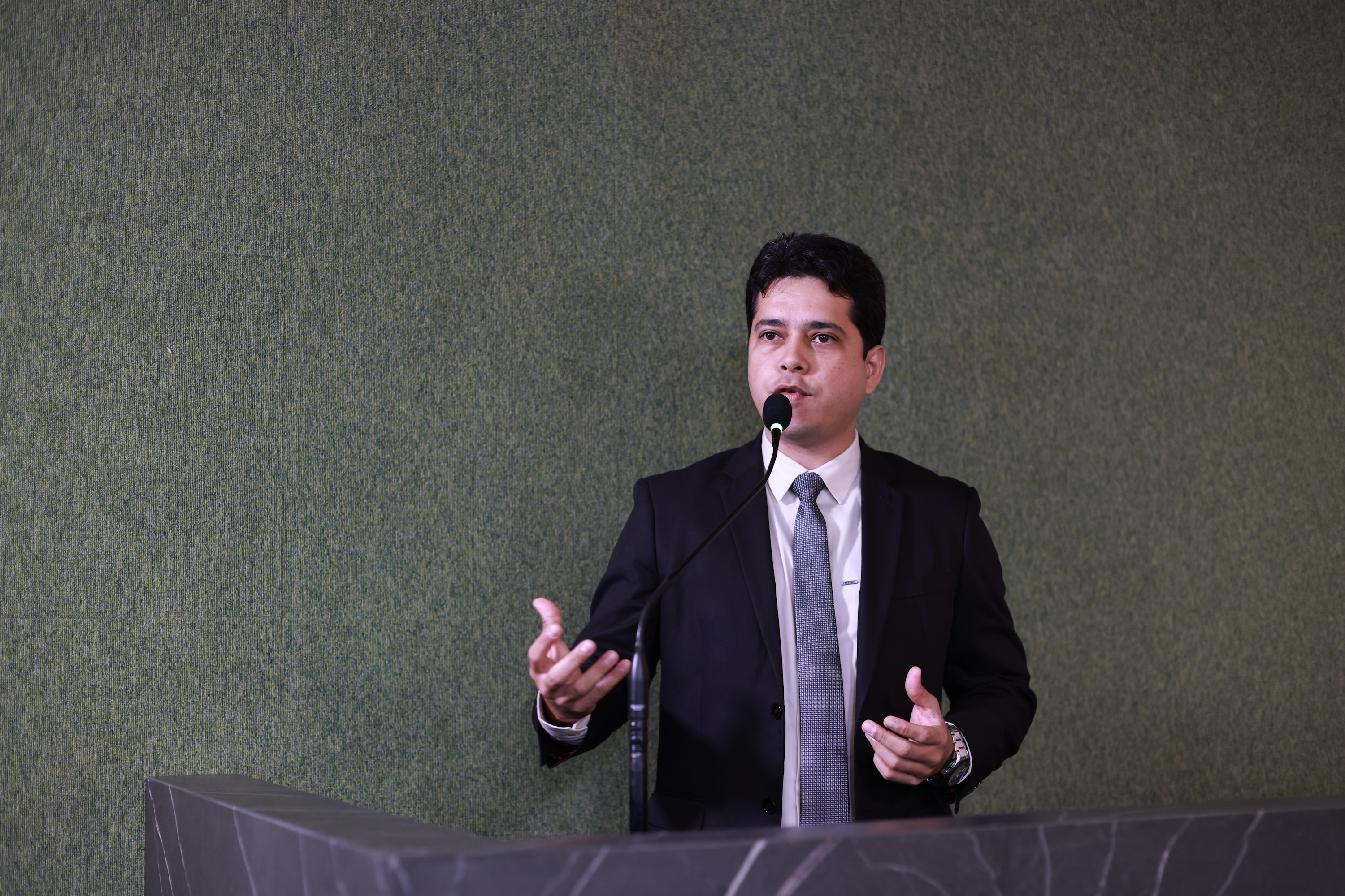  AUDIÊNCIA PÚBLICA SOBRE RECARGA DE VEÍCULOS EM EDIFICAÇÕES  -  FOTOS REGIS FALCAO ASCOM ALEPI-385.jpg