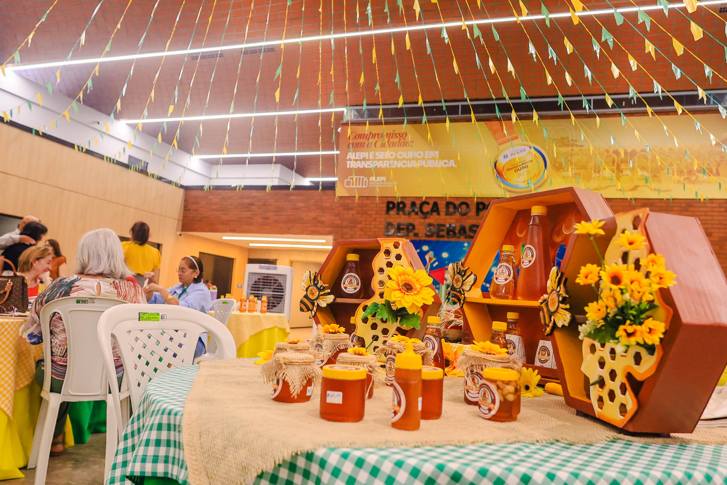 FEIRA DA SERVIDORA EMPREEDENDORA - FOTOS THIAGO AMARAL ALEPI (6).jpg