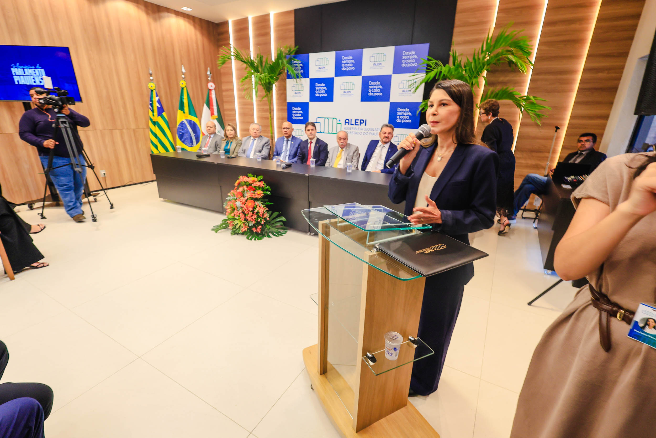 LANÇAMENTO MEMÓRIAS DO PARLAMENTO PIAUIENSE FOTOS THIAGO AMARAL ALEPI (11).jpg