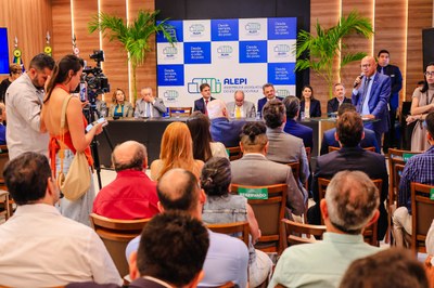 LANÇAMENTO MEMÓRIAS DO PARLAMENTO PIAUIENSE FOTOS THIAGO AMARAL ALEPI (19).jpg