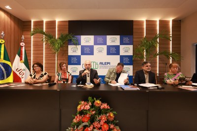 ABERTURA DA EXPOSIÇÃO AS DESCOBERTAS E O LEGADO DE NIÉDE GUIDON DE ANDRÉ PESSOA -  FOTOS REGIS FALCAO ASCOM ALEPI-418.jpg