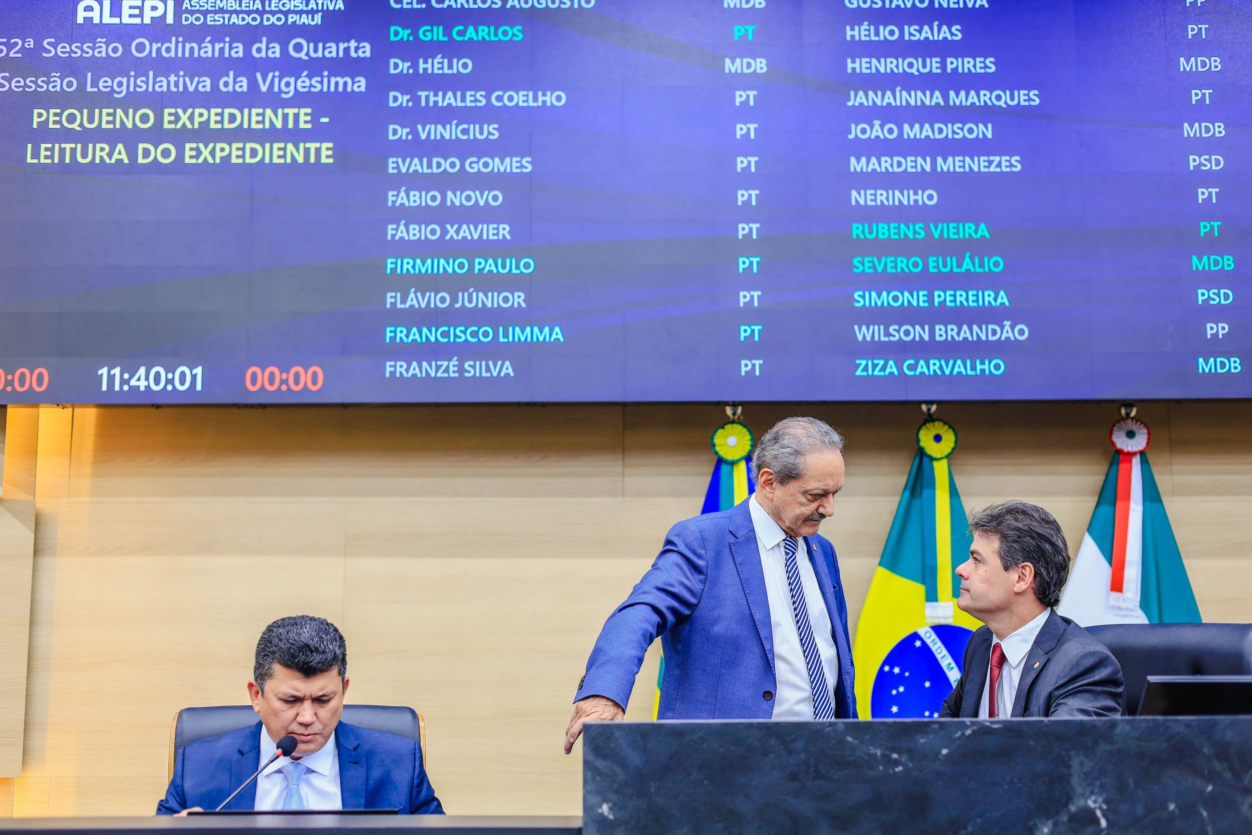 SESSÃO PLENARIA 08.06 (2).jpg