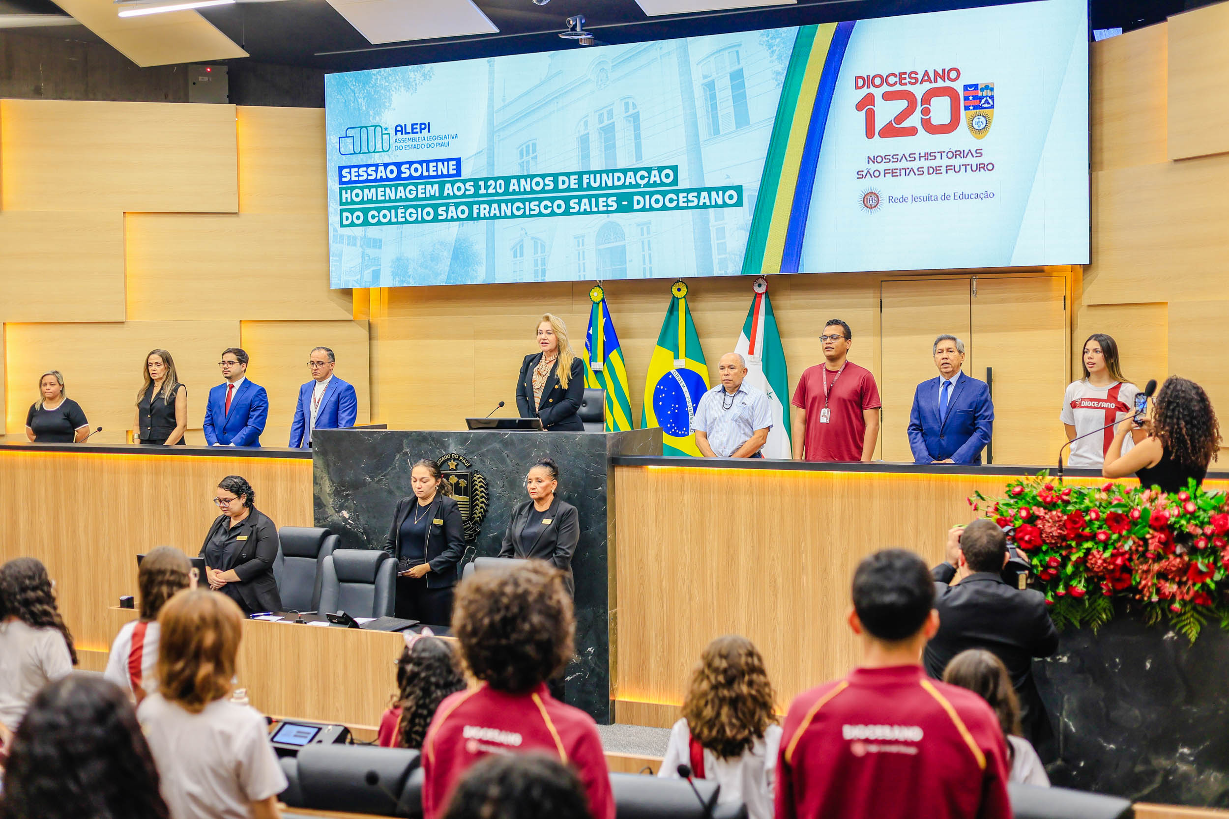 SESSÃO SOLENE 120 ANOS DO COLÉGIO DIOCESANO (1).jpg
