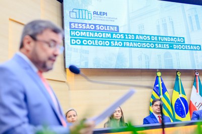 SESSÃO SOLENE 120 ANOS DO COLÉGIO DIOCESANO (16).jpg