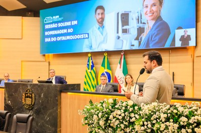 SESSÃO SOLENE EM HOMENAGEM AO DIA DO OFTALMOLOGISTA (11).jpg