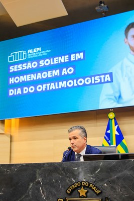SESSÃO SOLENE EM HOMENAGEM AO DIA DO OFTALMOLOGISTA (7).jpg