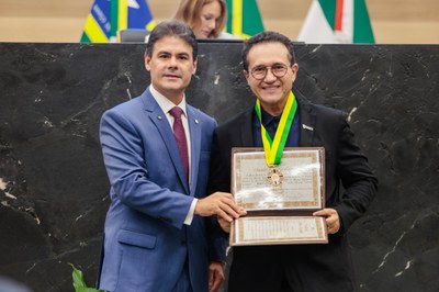 ENTREGA MEDALHA MÉRITO LEGISLATIVO (114).jpg