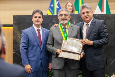 ENTREGA MEDALHA MÉRITO LEGISLATIVO (116).jpg