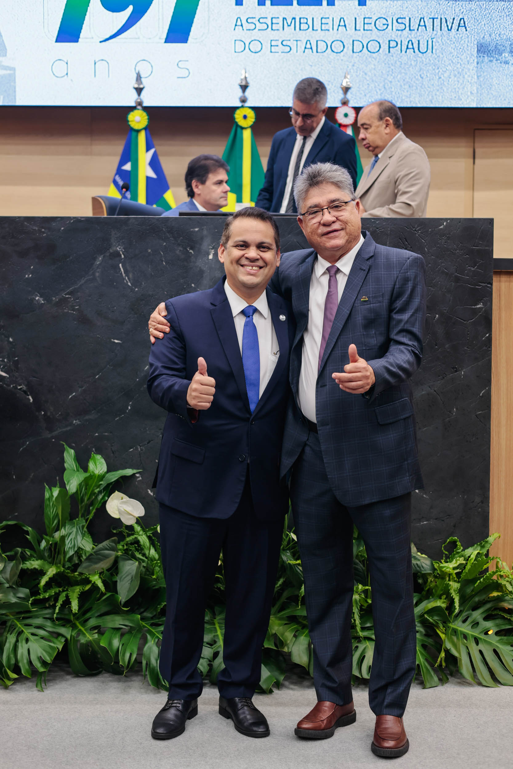 ENTREGA MEDALHA MÉRITO LEGISLATIVO (21).jpg