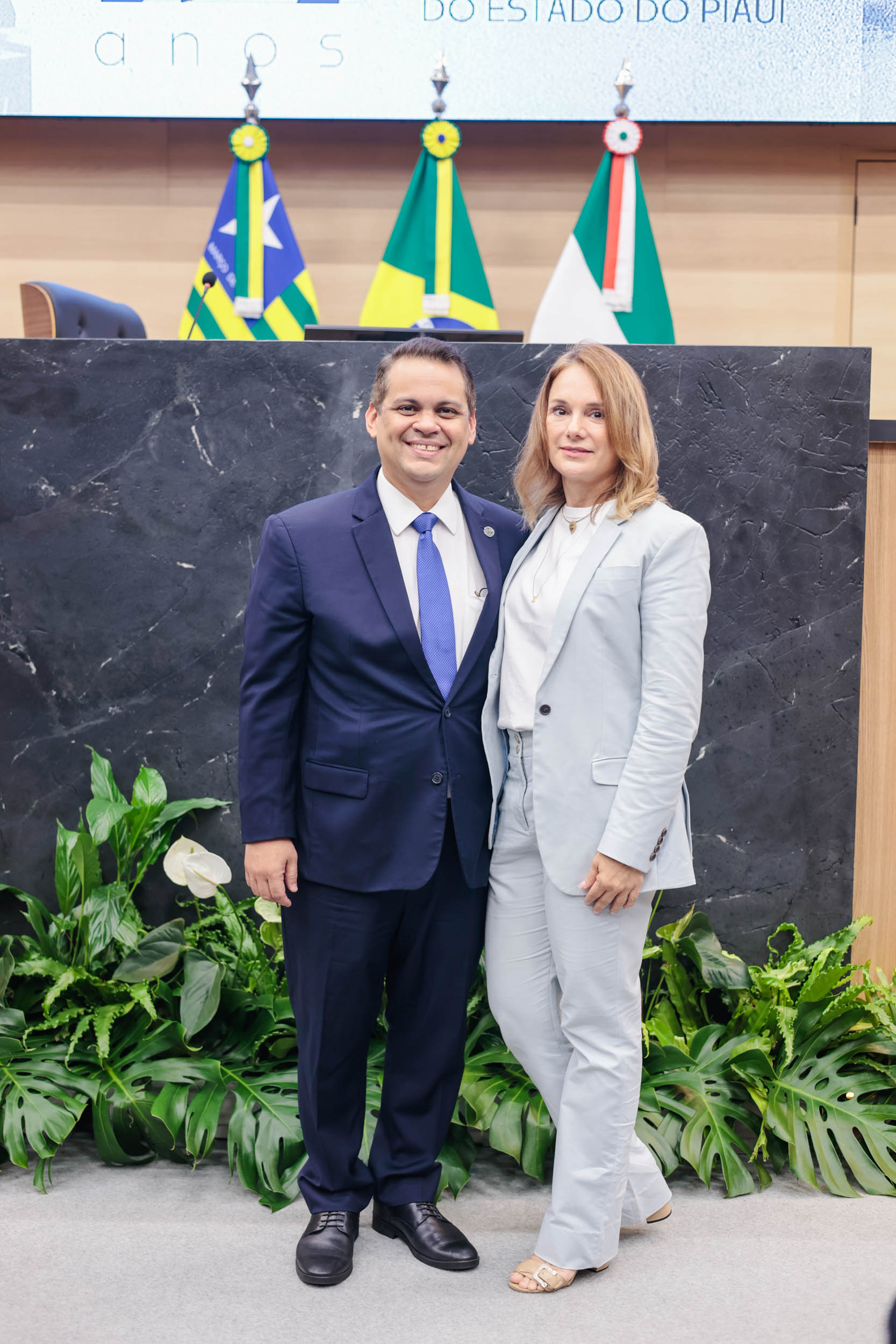 ENTREGA MEDALHA MÉRITO LEGISLATIVO (40).jpg
