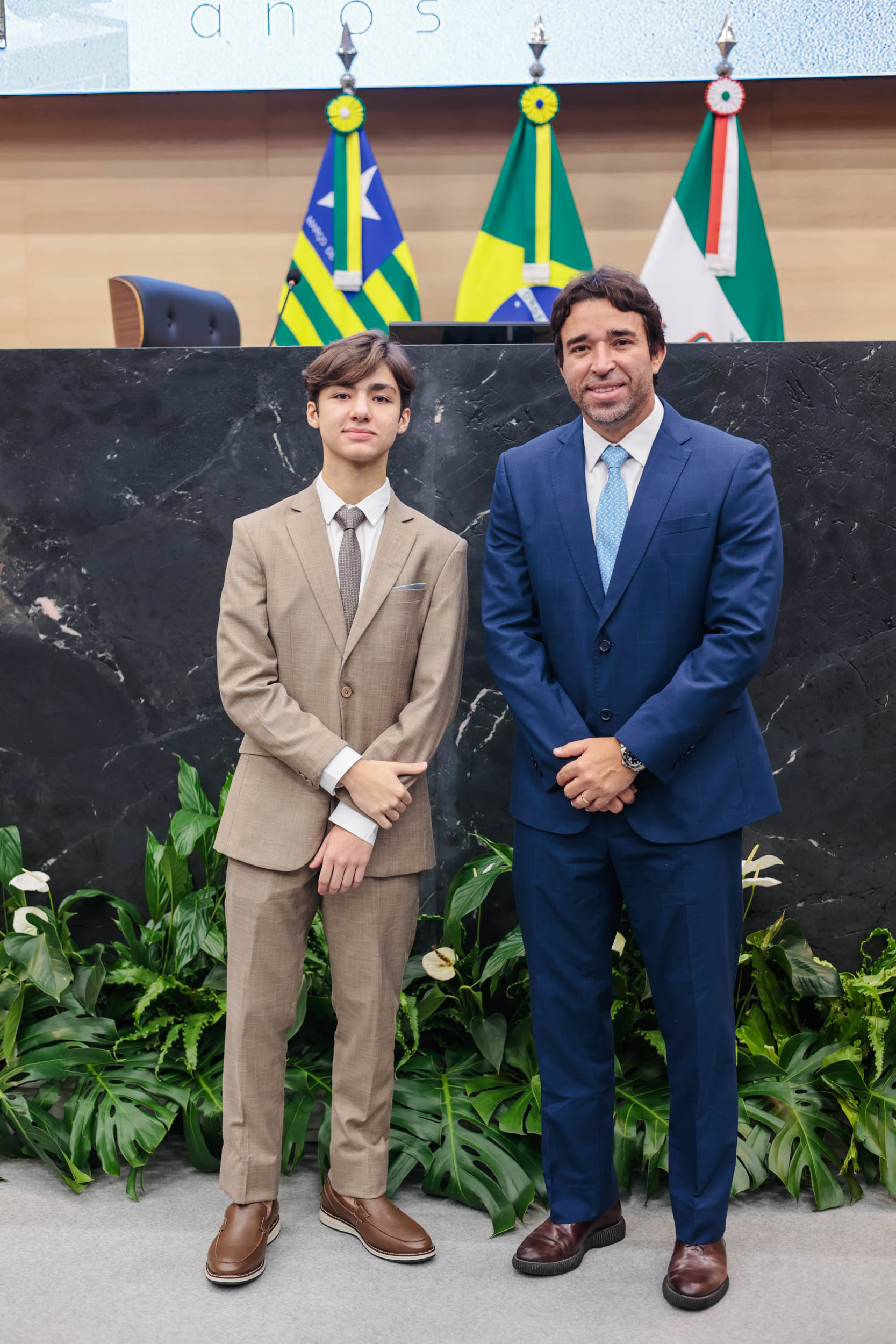 ENTREGA MEDALHA MÉRITO LEGISLATIVO (43).jpg