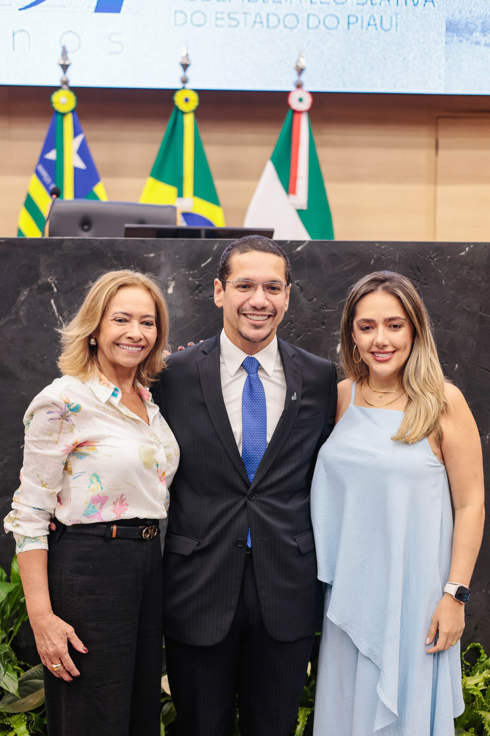 ENTREGA MEDALHA MÉRITO LEGISLATIVO (47).jpg