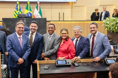 ENTREGA MEDALHA MÉRITO LEGISLATIVO (51).jpg