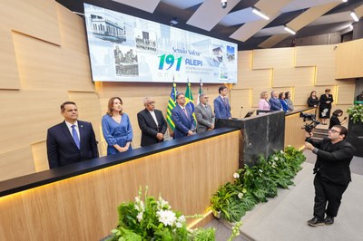 ENTREGA MEDALHA MÉRITO LEGISLATIVO (61).jpg
