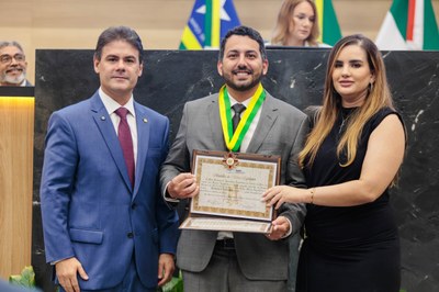 ENTREGA MEDALHA MÉRITO LEGISLATIVO (79).jpg