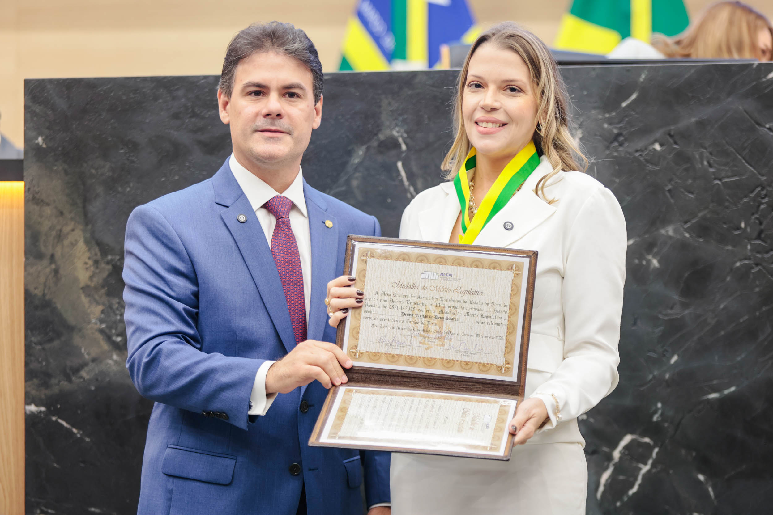 ENTREGA MEDALHA MÉRITO LEGISLATIVO (84).jpg